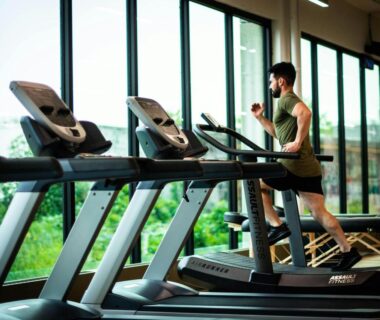 Conquering the Iron Jungle: A Guide to Overcoming Gym Anxiety